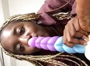 Sucking Dick To HipHop Rap Music (Sucking Dildo)