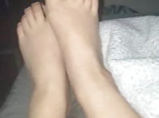 PrettyAssFeetFootFetish