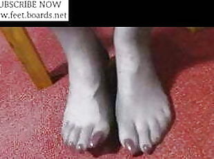 sexy long toenails in nylon