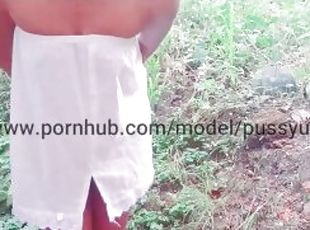 Sri Lankan girl outdoor sexy close up