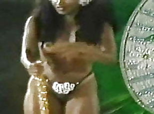 CARNAVAL SEXY BRAZIL ROCINHA 1992