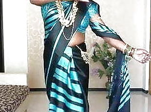 hijda in saree