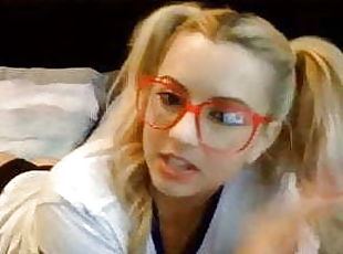 Lexi Belle chats on Cam Webcam