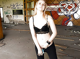 Beautiful Sex With a SchoolGirl In An Abandoned Building