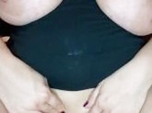 velike-sise, veliki, masturbacija, orgazam, pička-pussy, skirt, mame-koje-bih-jebao, mame, bbw, buckast