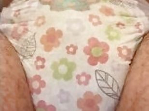 Abdl diaper boy soaking his goodnights again