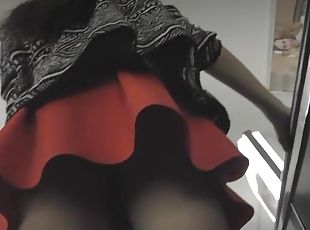 UPSKIRT PANTYHOSE CLIP FILMED