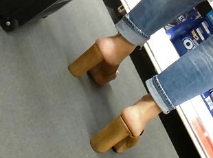 Gorgeous Arabian Feet In High Heels Mules