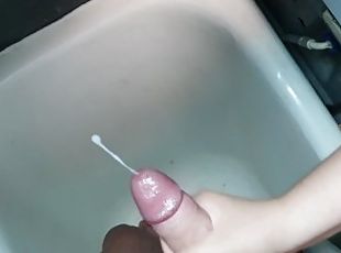 Washing my dick until I cum