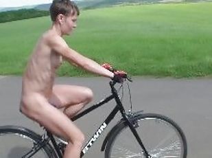 naked bicycle race