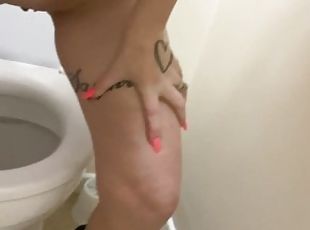 Pissing for You