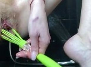 Amateur Ukrainian Girl Stretching Her Hairy Vagina with close up peeing
