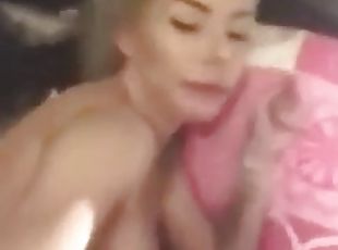 Lonely Girl Masturbates her Pussy at Home