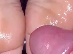 Very nice and oiled soles and toes