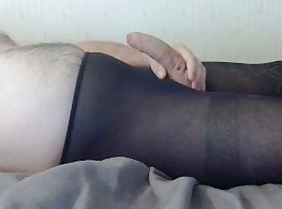 I masturbated in pantyhose