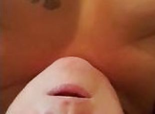 I cum while he eats me out, facial closeup