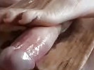 Latina footjob con mucho aceite